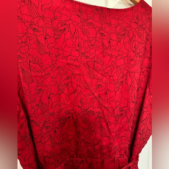 Red empire waist dress - Picture 4 of 4